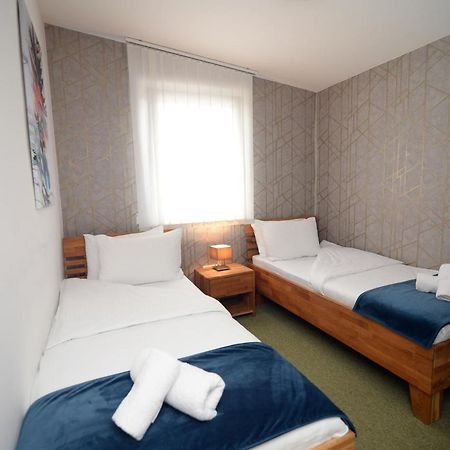 Lucani Apartmani Carolija מראה חיצוני תמונה