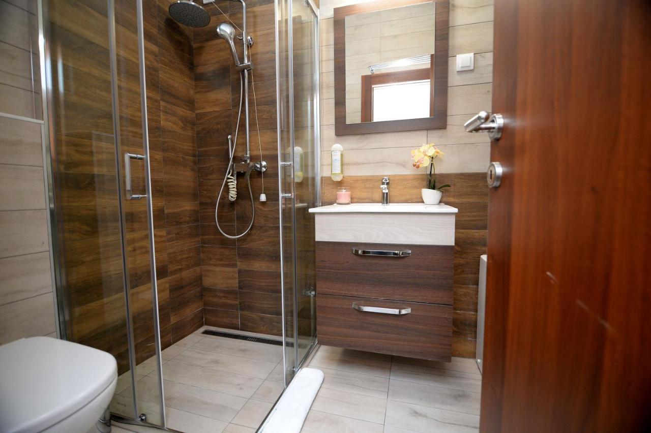 Lucani Apartmani Carolija מראה חיצוני תמונה