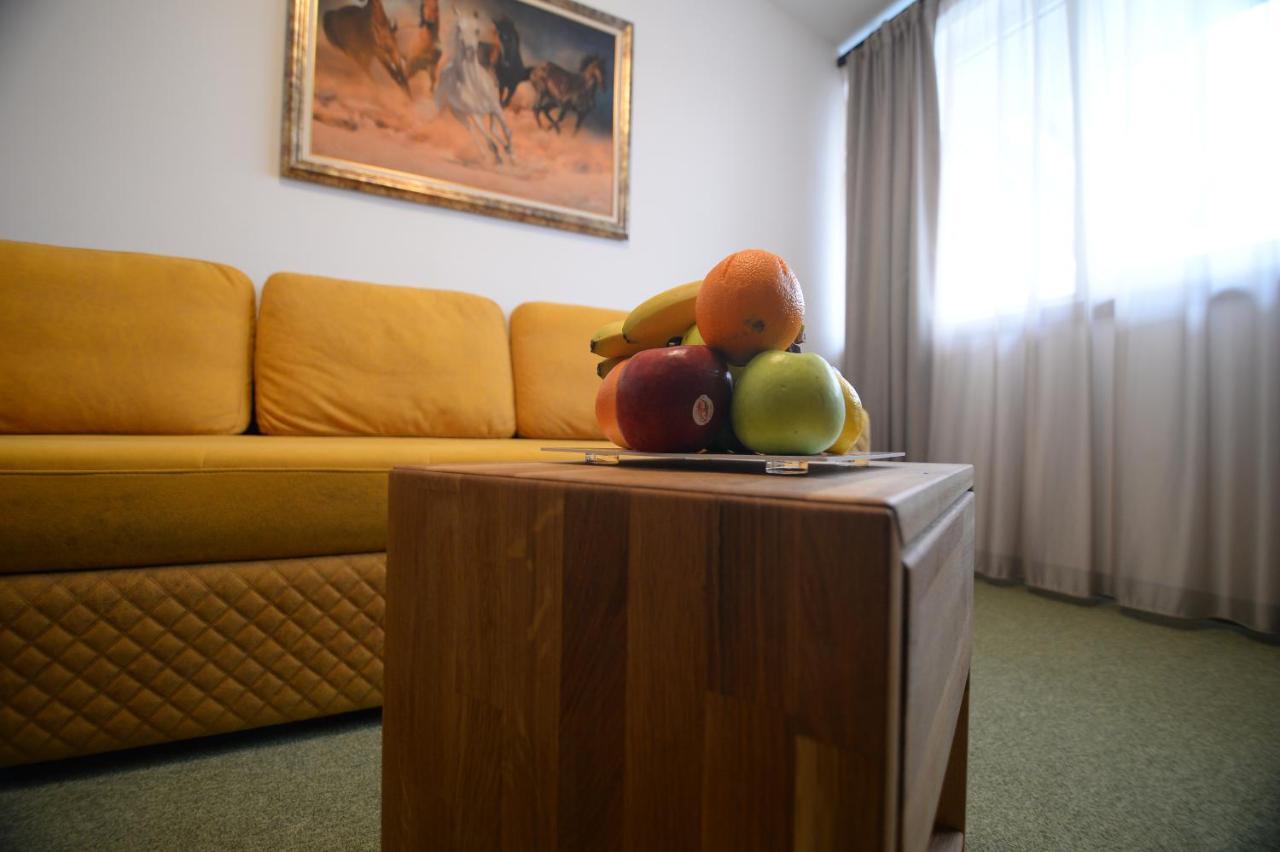 Lucani Apartmani Carolija מראה חיצוני תמונה