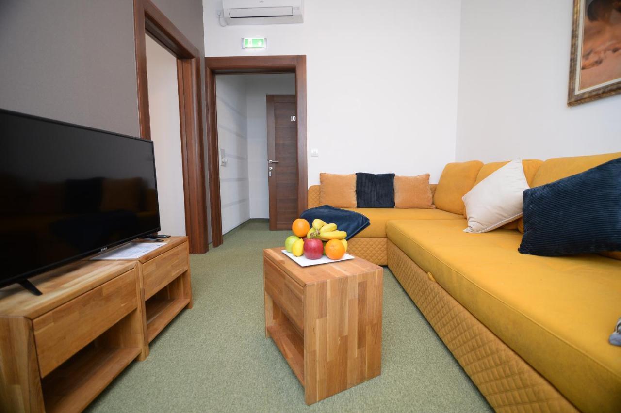 Lucani Apartmani Carolija מראה חיצוני תמונה