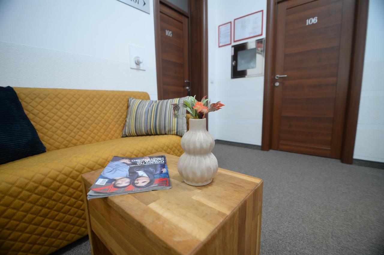Lucani Apartmani Carolija מראה חיצוני תמונה