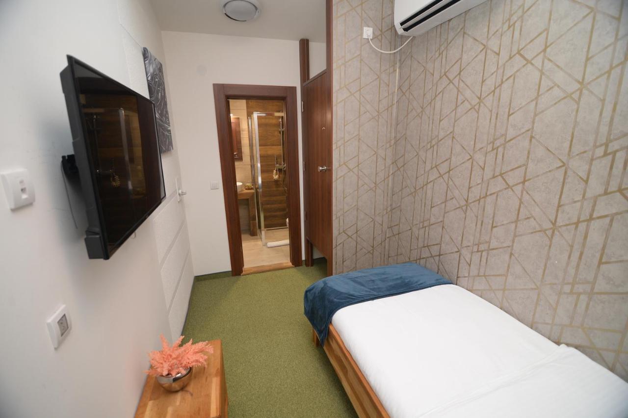 Lucani Apartmani Carolija מראה חיצוני תמונה